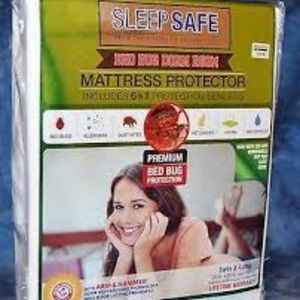 Used Sleep Safe Beg Bug Protector