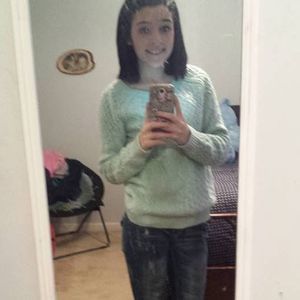 Meet your Posher, Valaree