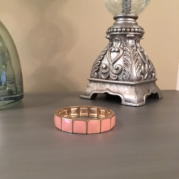 Peach Coral Gold Enamel Square Bracelet - Picture 1 of 3
