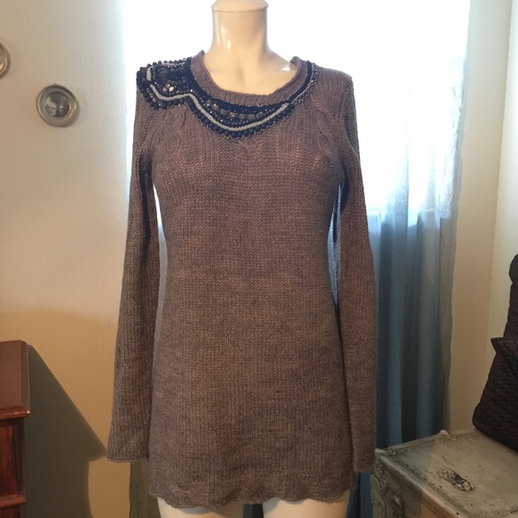 NWT Gianni Bini Sweater.