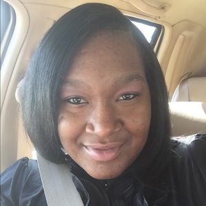 Meet your Posher, Sheena