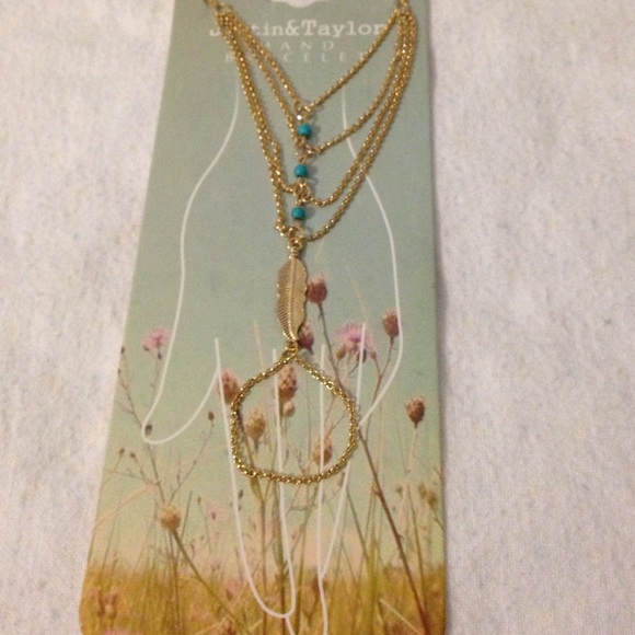 5/$20 shipped Bracelet with ring chain - Picture 3 of 3