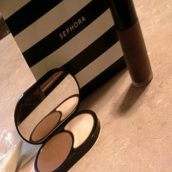It doesn't blend well with my skin complexion.
