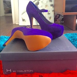 New H by Halston Heritage purple platform heels