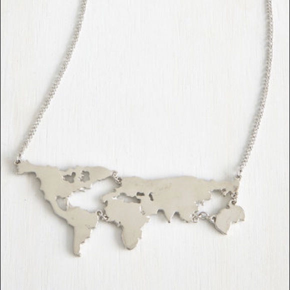NWOT Modcloth Silver Map Necklace