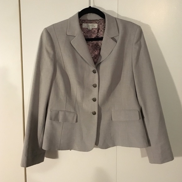 Tahari Jackets & Blazers - SALE!! TAHARI Suit Blazer in Light Gray