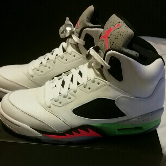 Jordan 5 Retro "Space Jam" - Picture 2 of 4