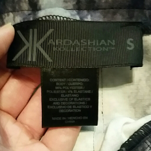 Kardashian kollection Dress - Picture 2 of 4