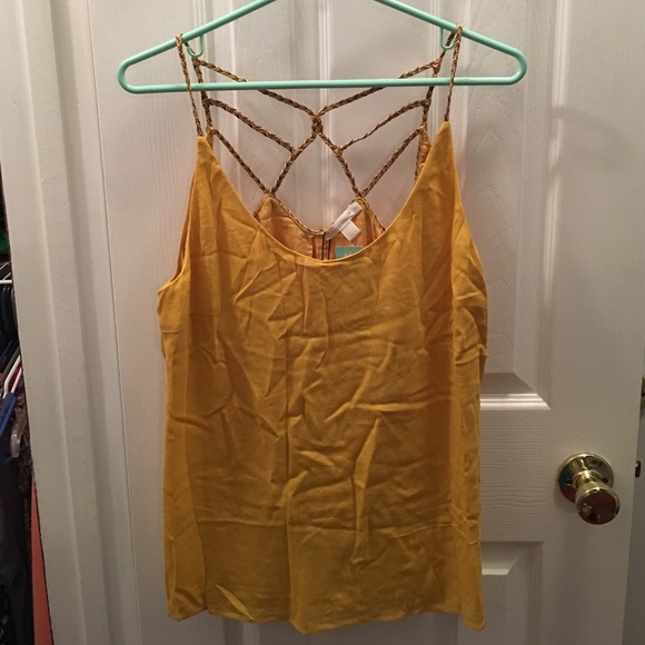 See U Soon yellow tank top - Picture 1 of 2