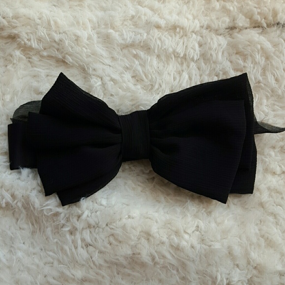 Bow belt.