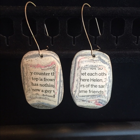 Unique earrings bundle - Picture 2 of 2