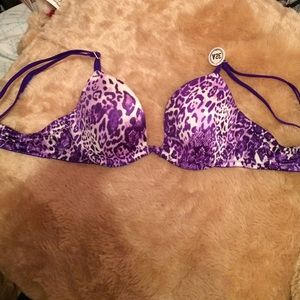 Victoria's Secret PINK lightly lined plunge bra