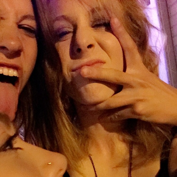 Meet your Posher, Meranda - Picture 1 of 1