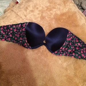 Victoria's Secret pink heartbreaker strapless bra