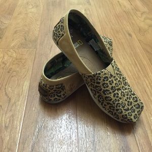 Toms National Geographic Limited edition