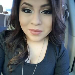 Meet your Posher, Adriana