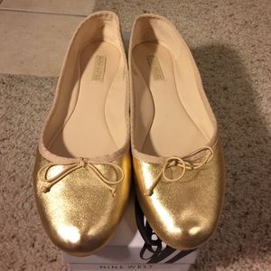 Nine West Gold Flat