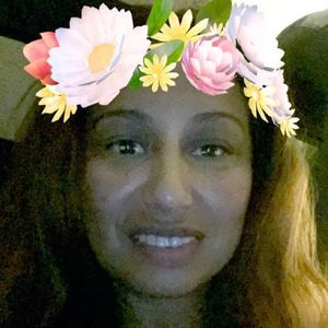 Meet your Posher, Angie