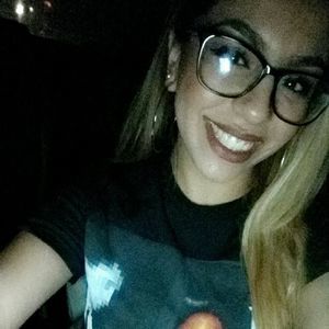 Meet your Posher, Eva