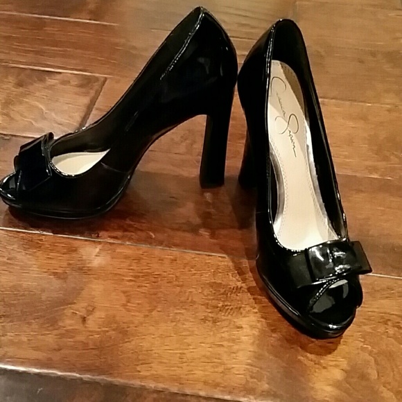 Jessica Simpson Heels Black Patent 6.5