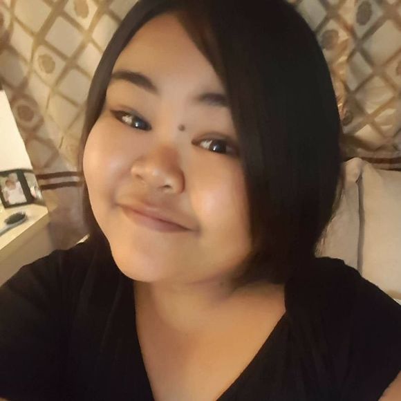 Meet your Posher, Alee
