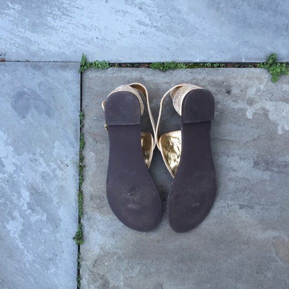 Steve Madden Golden Sandals - Picture 4 of 4