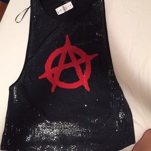 Muscle tee style long tank