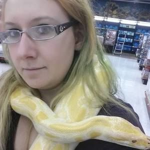 Meet your Posher, Kristina