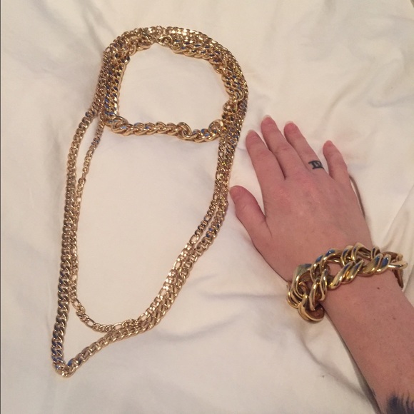 Chunky gold jewelry bundle