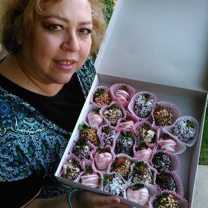 Meet your Posher, Paula