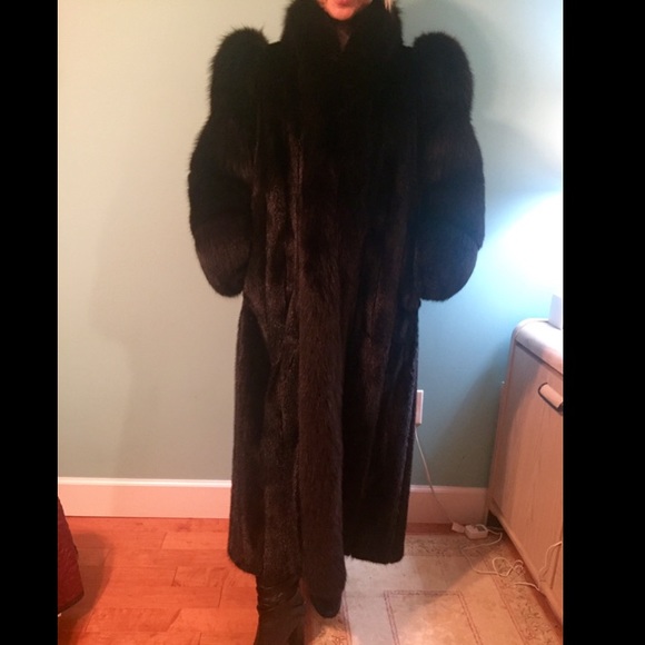 The Rafel Brothers 1917 VINTAGE and RARE mink coat - Picture 3 of 6