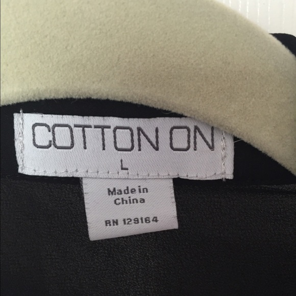 Color block sheer button up - Picture 2 of 3