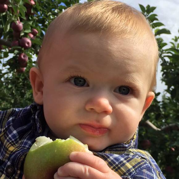 Meet your Posher, Stacy - Picture 1 of 1