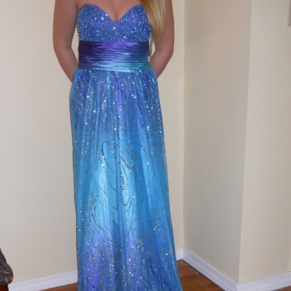 Prom dress