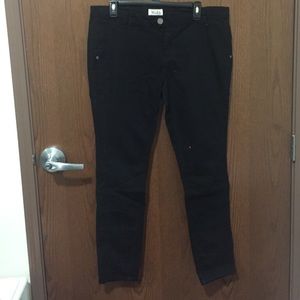 Black skinny jeans
