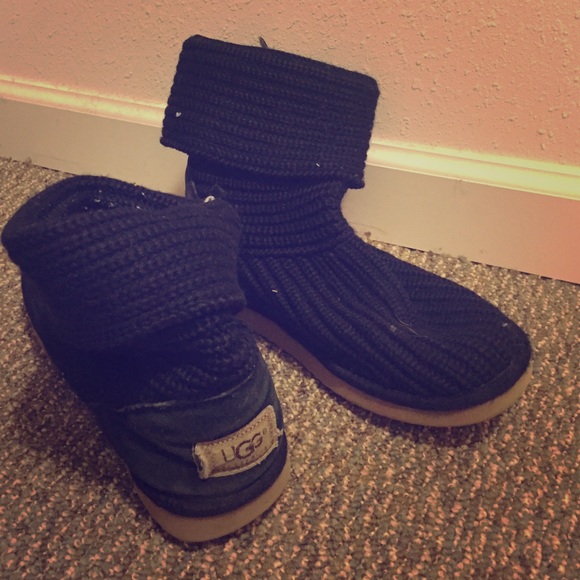 Black Knit Uggs