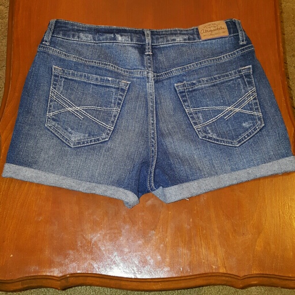 Size 2 High Rise Shorties - Picture 2 of 2