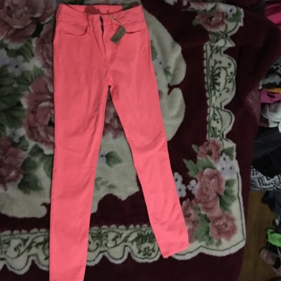 Hi-rise neon pink jeggings