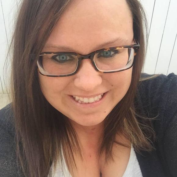 Meet your Posher, Crystal - Picture 1 of 1