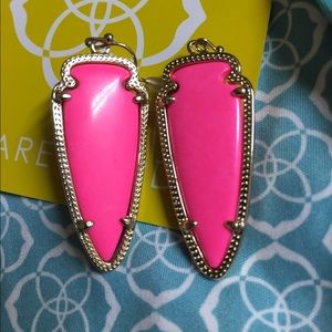 Kendra Scott Sky Neon Pink