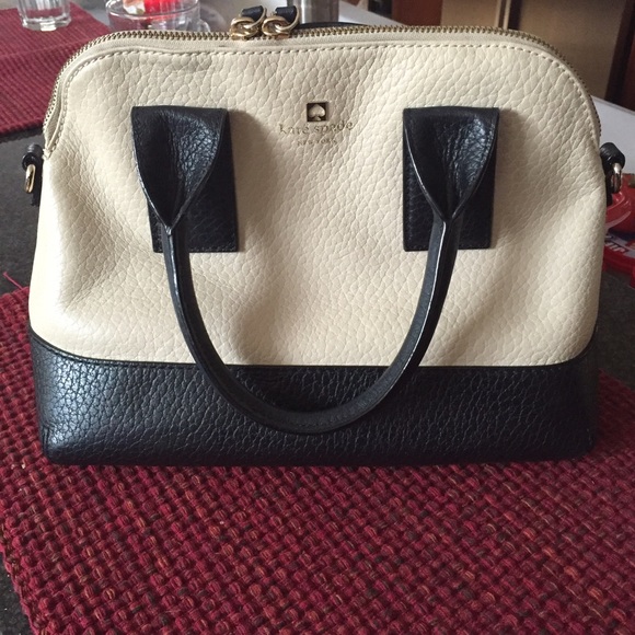 Gently used Kate Spade Bag PRICE REDUCED!