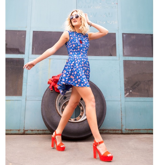 Blue Floral H&M Sleeveless Dress