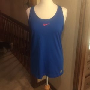 Nike tank