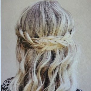 Meet your Posher, Maxine