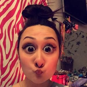 Meet your Posher, Jazmine