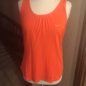 Nike tank