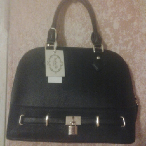 Isabella Black Hand Bag