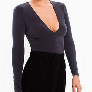AA Deep V-Neck Brushed Jersey Venture Top
