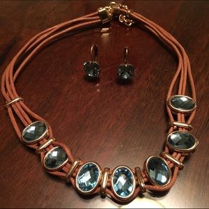Necklace and earring set