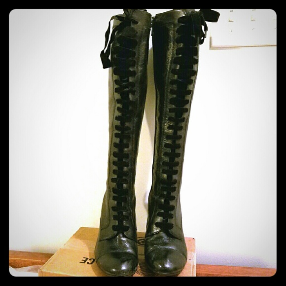 Black leather lace up Aldo boots